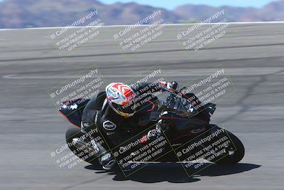 media/Apr-14-2024-SoCal Trackdays (Sun) [[70f97d3d4f]]/6-Bowl (1030am)/